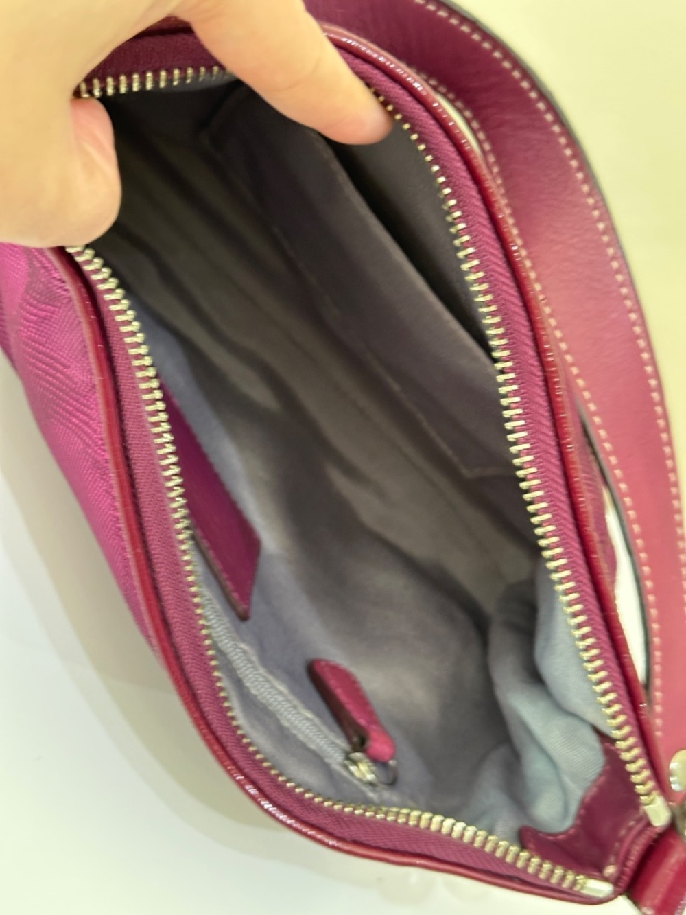 Vintage Y2K Coach Purple Signature Nylon Hobo Shoulder Bag F15233 - Picture 11 of 12